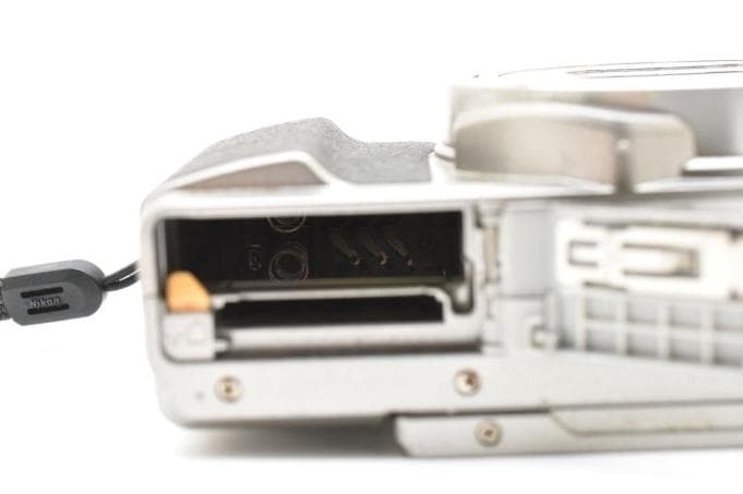 Nikon COOLPIX A900 シルバー コンパクトデジタルカメラ