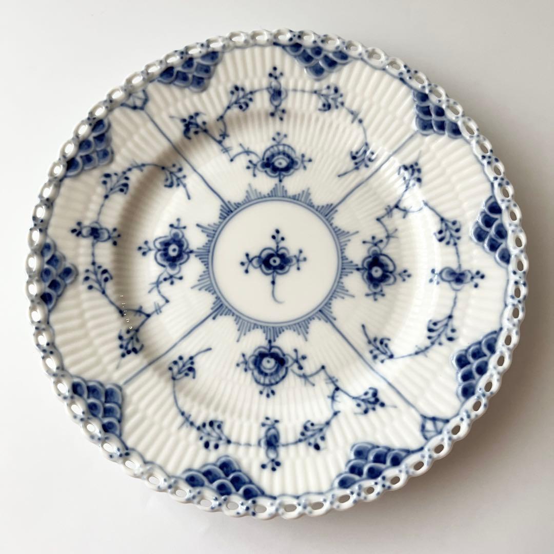 ロイヤルコペンハーゲン ブルーフルーテッド フルレース プレート3枚①