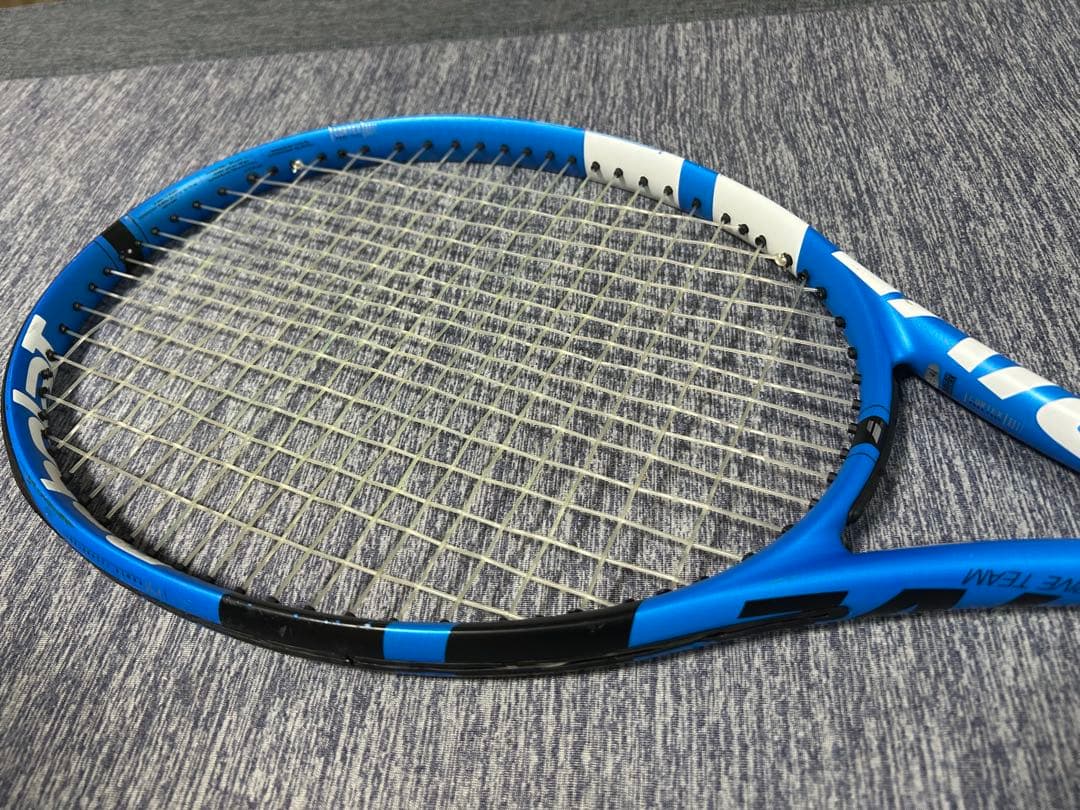 【新品ガット張上げ渡し】バボラ ピュアドライブ　TEAM グリップ1