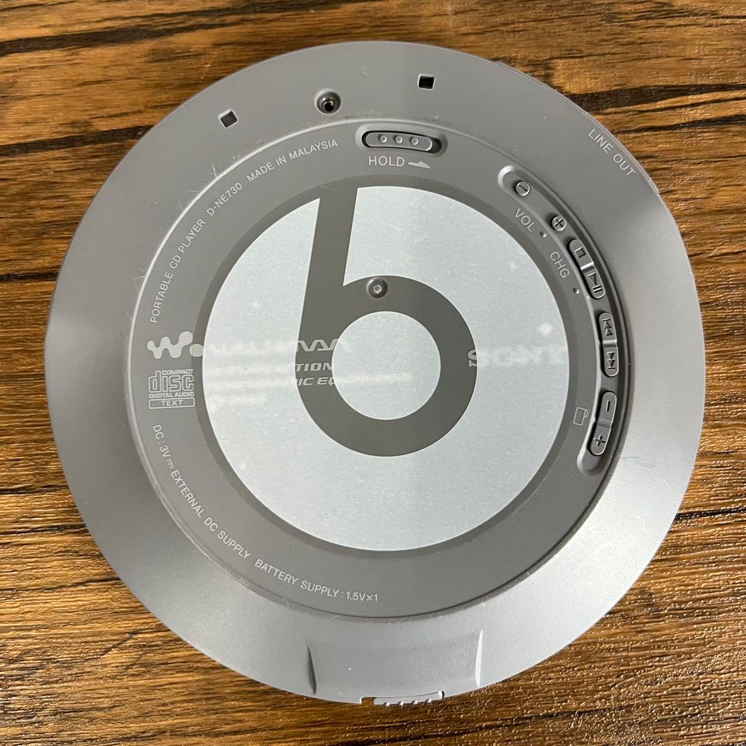 SONY ソニー　ウォークマン D-NE730 ポータブルCDプレーヤー
