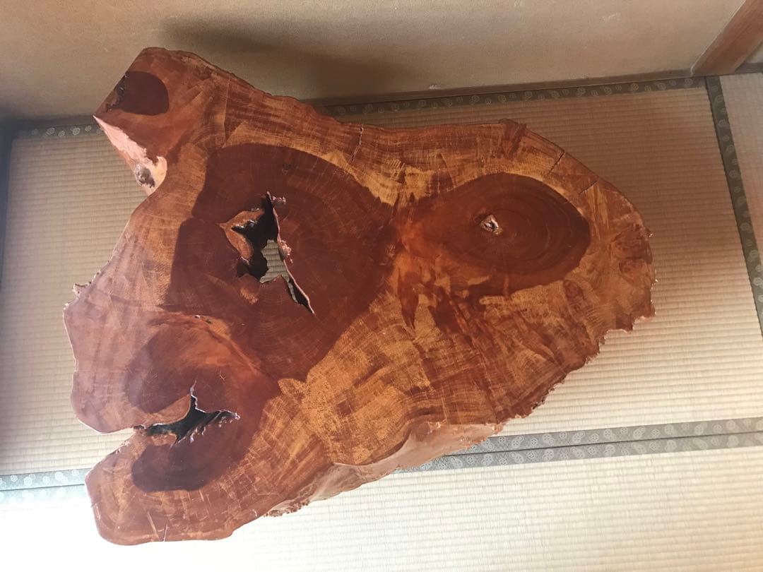 一枚板テーブル　漆塗り　座卓　切り株　輪切り　日本