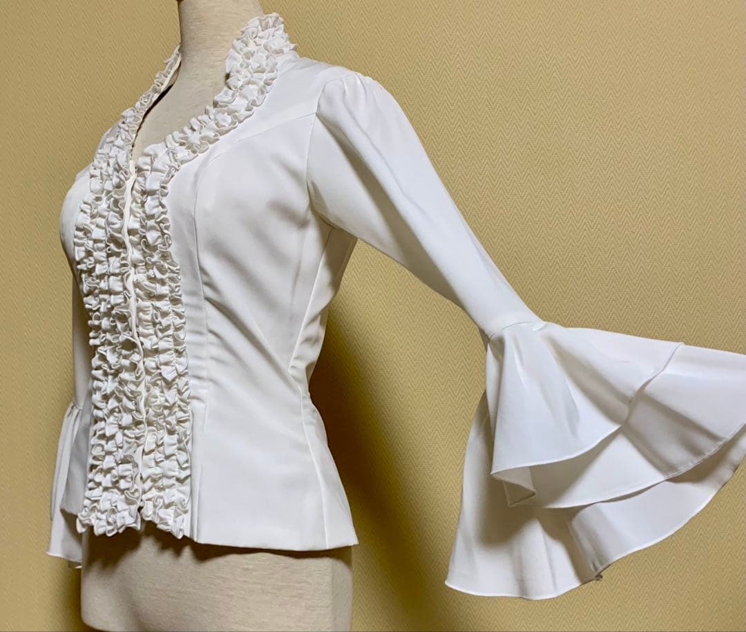 フラメンコ衣装　Mari Quita 上下➕ブラウス➕ウエストリボンの4点セット