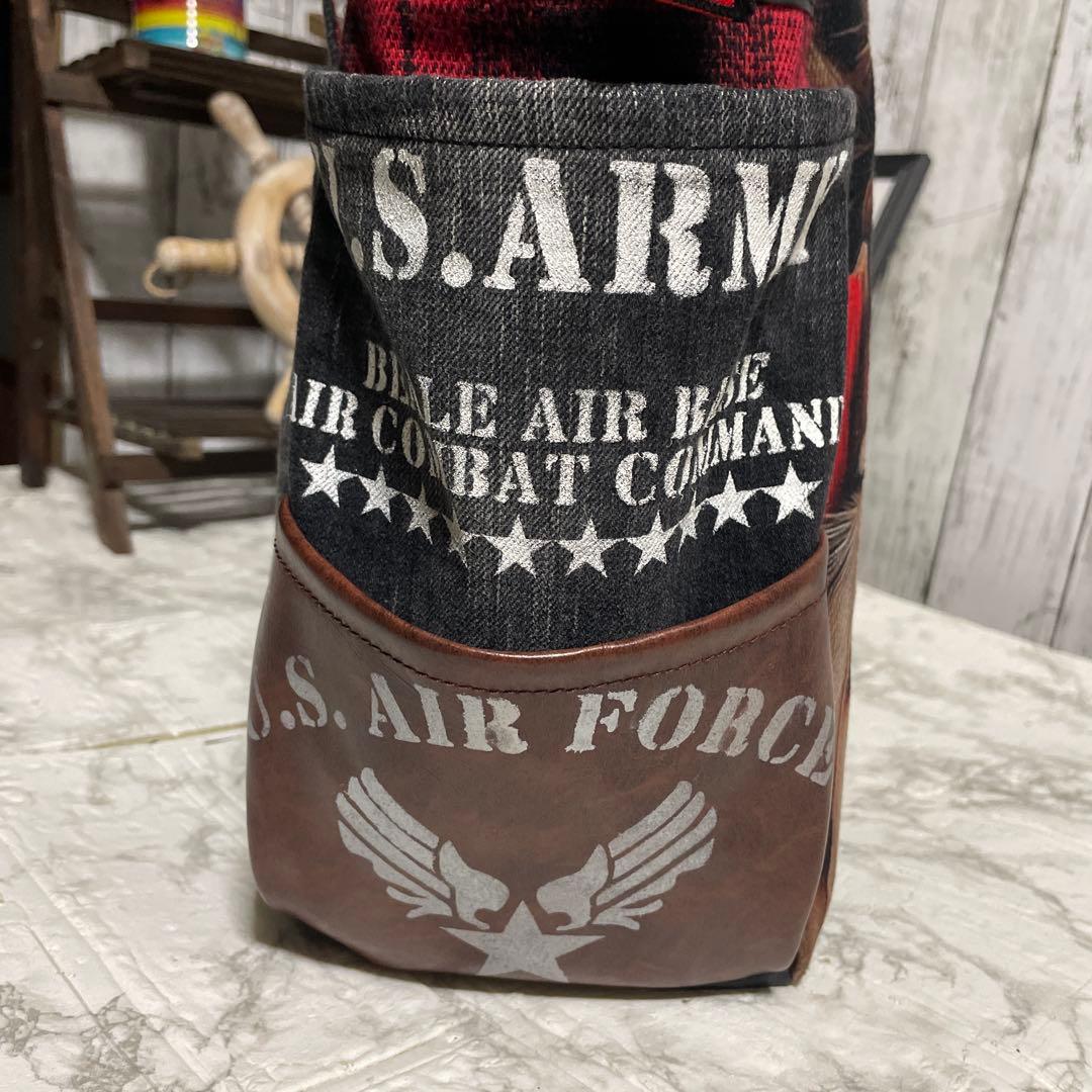 No.538 デニムリメイクバッグ　肩掛けトートバッグ　キャットインディアン