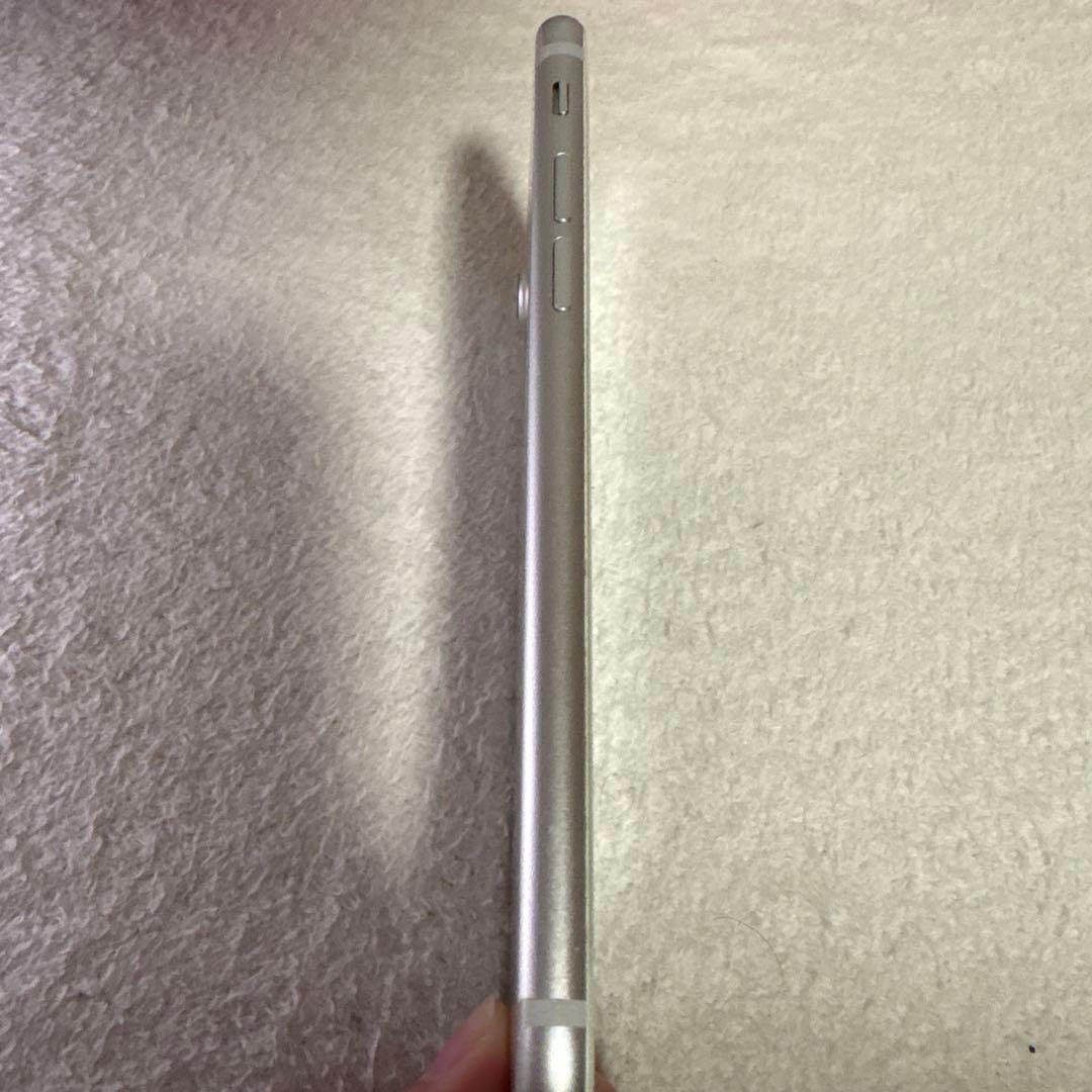 【値下げ❗️】Apple iPhone 7 128GBシルバー SIMフリー