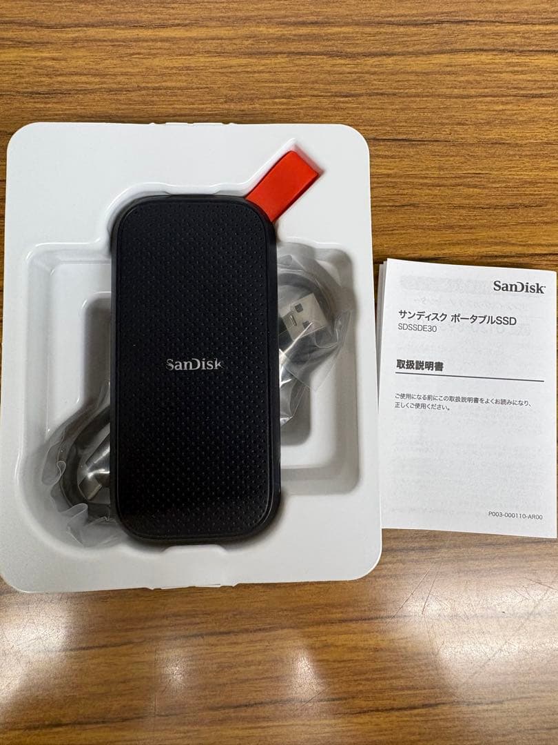 外付けハードディスク・ドライブ SanDisk portable SSD 1TB