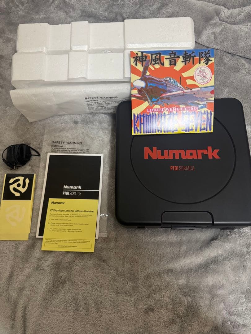 Numark PT01 Scratch ポータブルターンテーブル