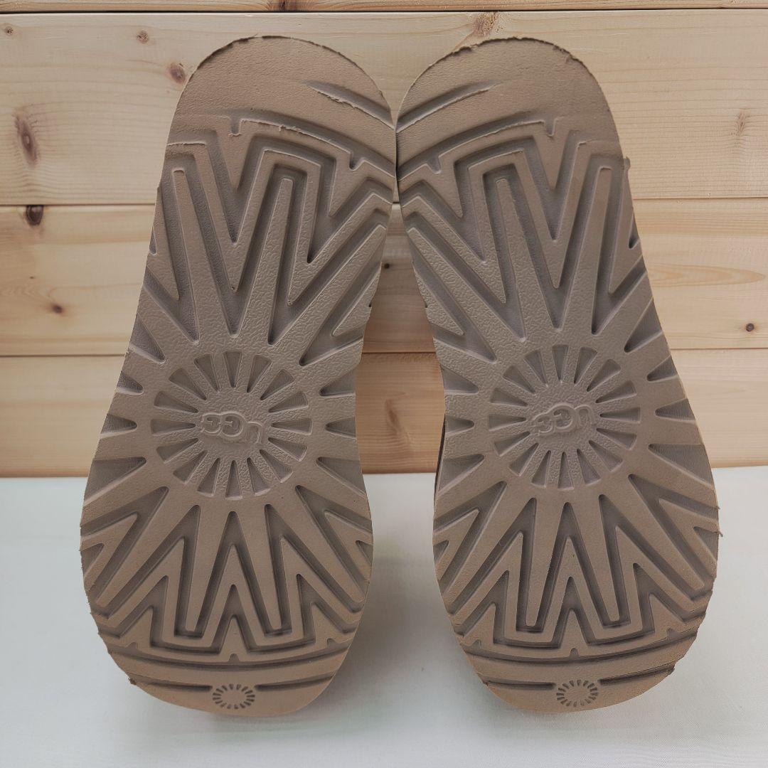 アグ クラシック ウルトラ ミニ プラットフォーム 24cm