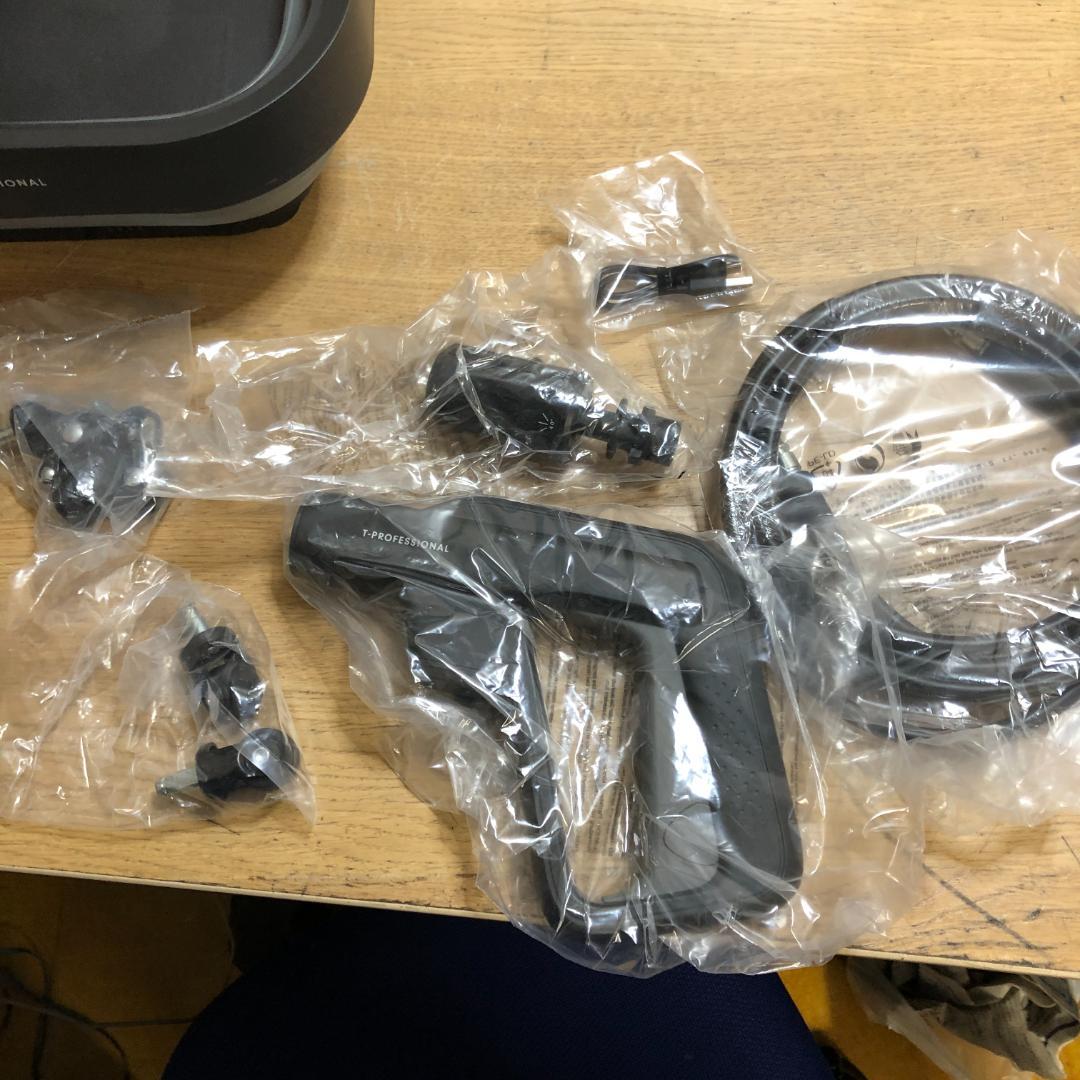 T-PROFESSIONAL HYDRO CLEANER 充電式高圧洗浄機