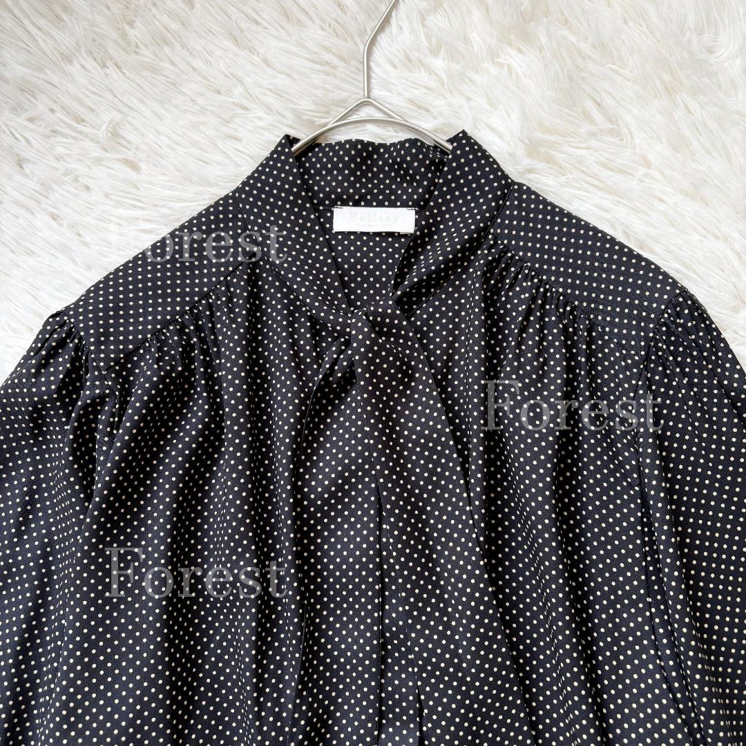 【美品】ミニドットプリントボウタイブラウス　size36　トゥモローランド