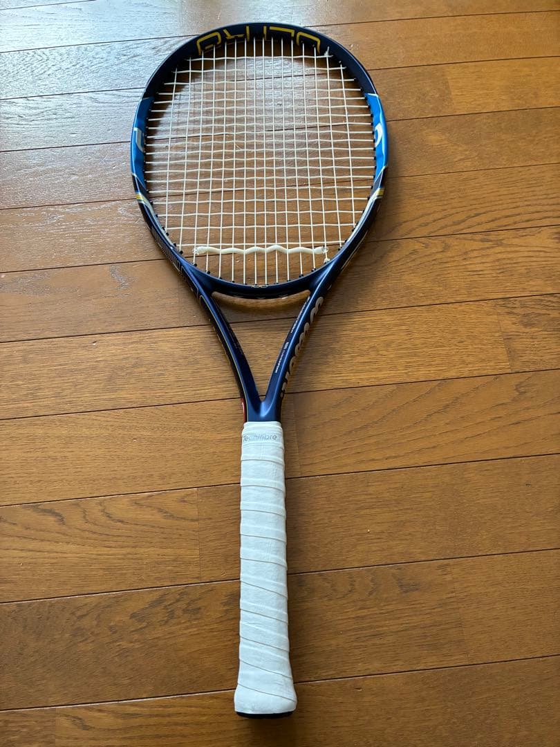 ウィルソン　ウルトラ　テニスラケット 100 305g
