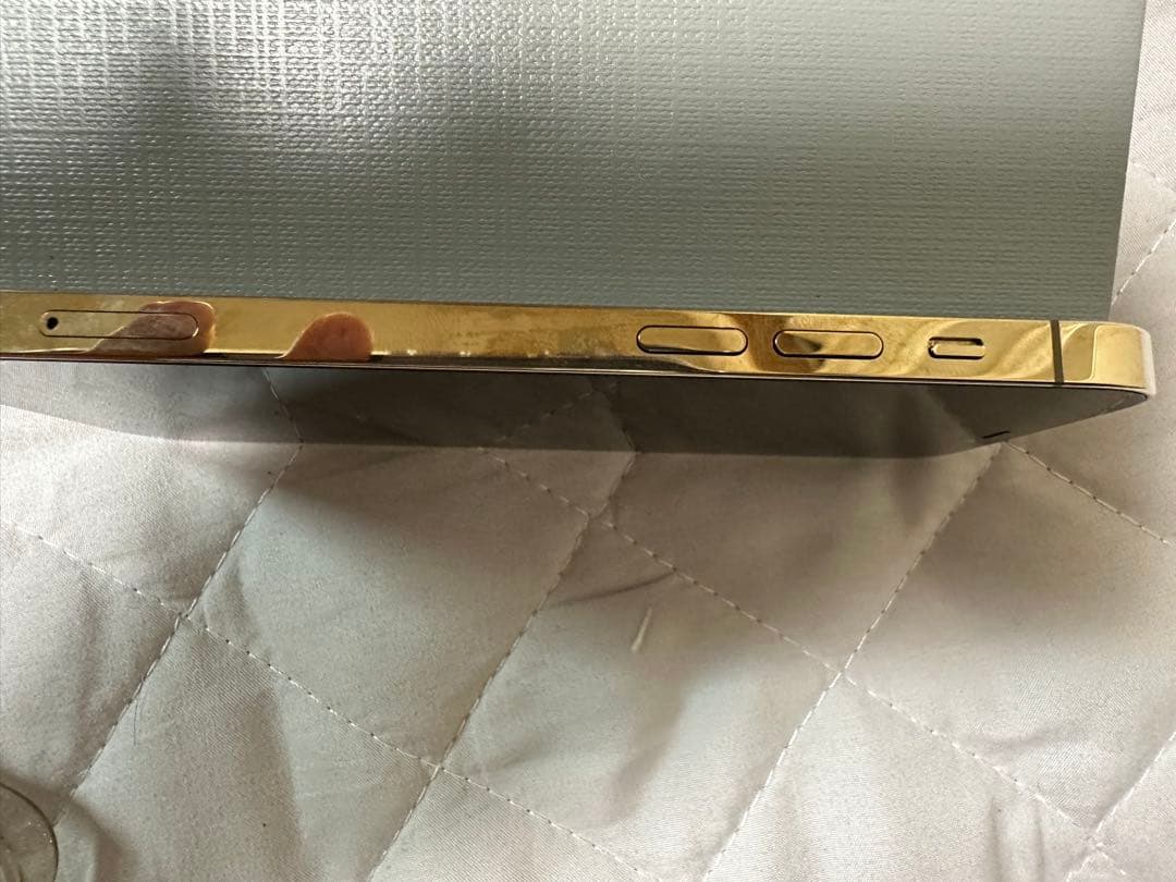 Apple iPhone 12 Pro ゴールド 本体