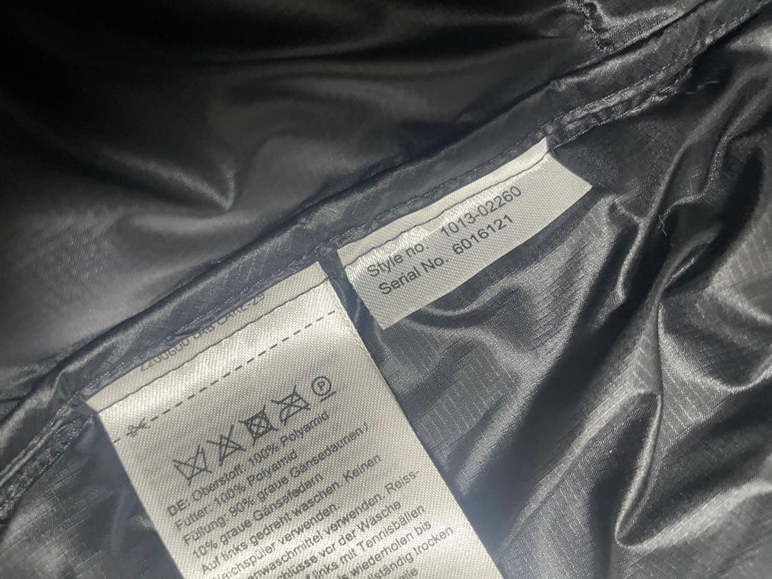 試着のみ　マムート アイシグロー インサレーション ダウンジャケット Mサイズ