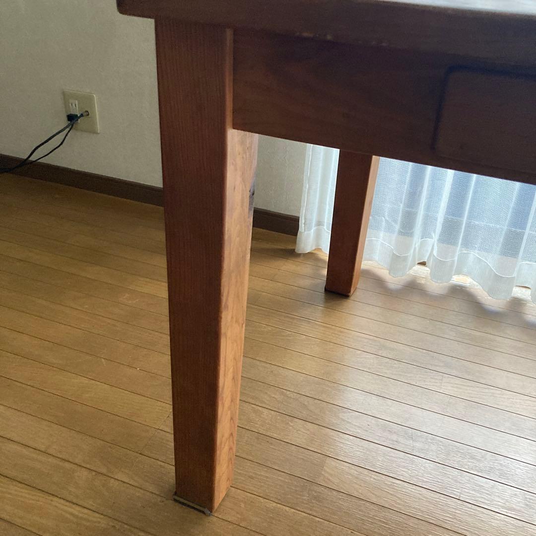 マリアガーデン　ダイニングテーブル