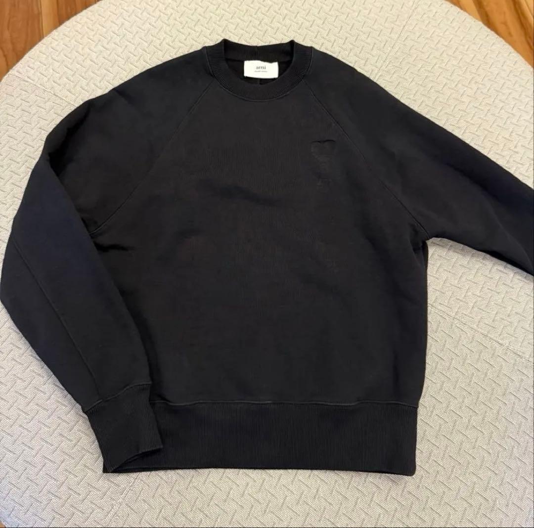 AMIPARIS アミパリス スウェット トレ ーナー　ブラック　ユニセックス