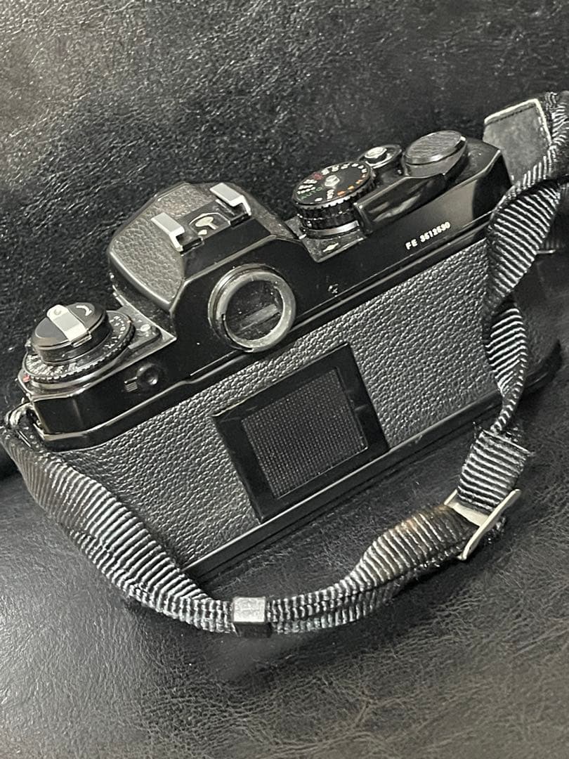 Nikon FE ボディ　Ai NIKKOR 50mm F1.4 レンズ