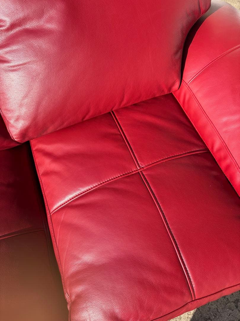 ニトリ赤いレザー 2人掛けソファ