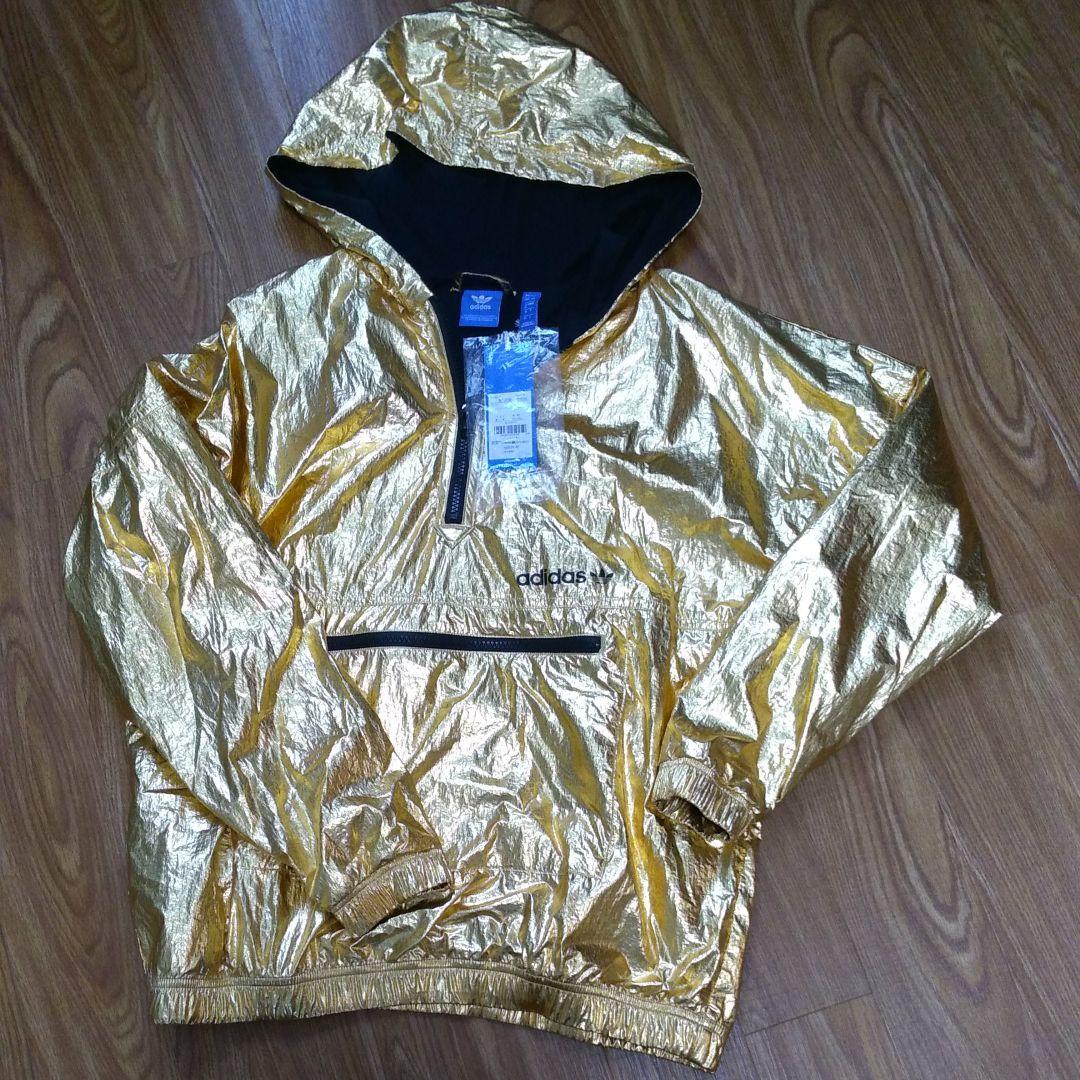 アディダス　フード付ブルゾンパーカー
