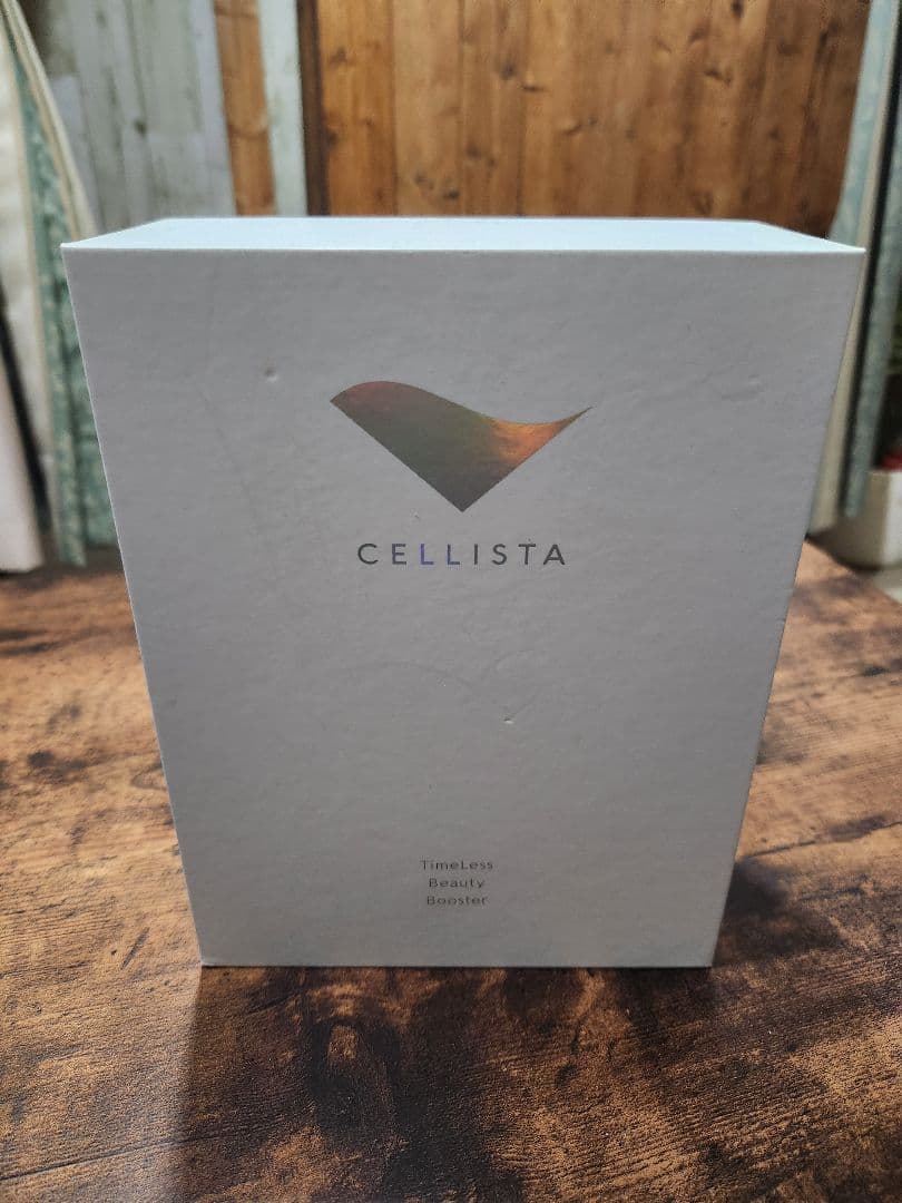 CELLISTA 美顔器 充電器・収納袋付き　定価59,800円（税込）