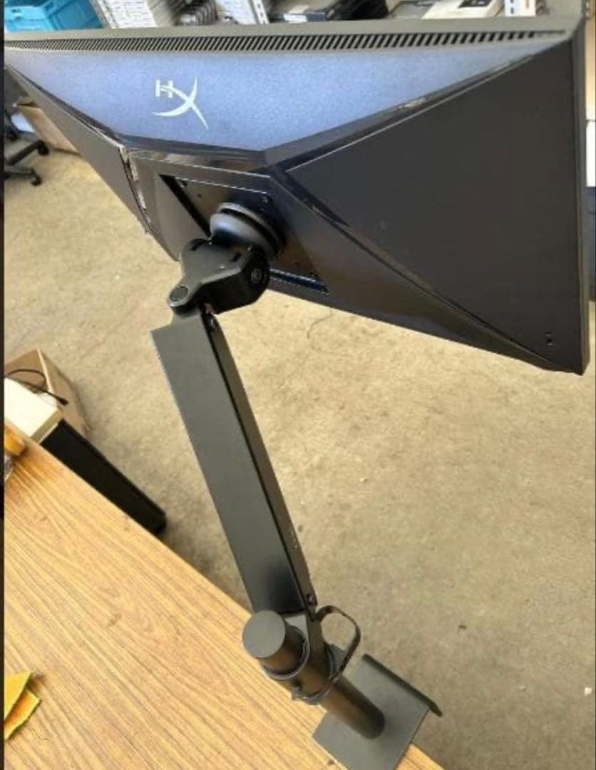 HyperX Armada 25 FHD ゲーミングモニター 本体 240hz