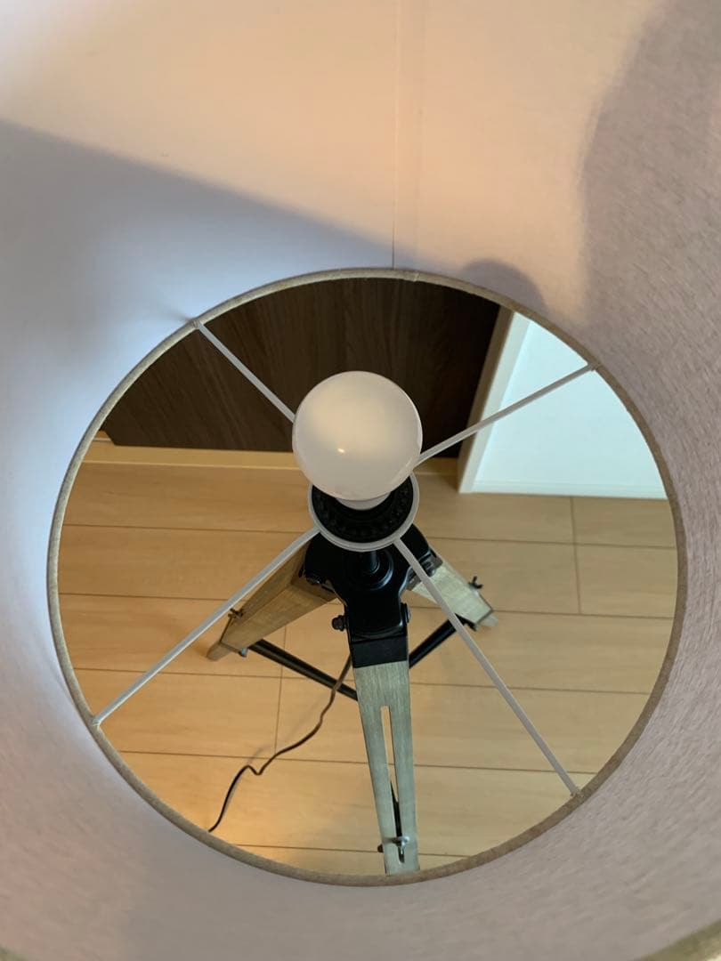 フロアランプ FLYMEe Vert