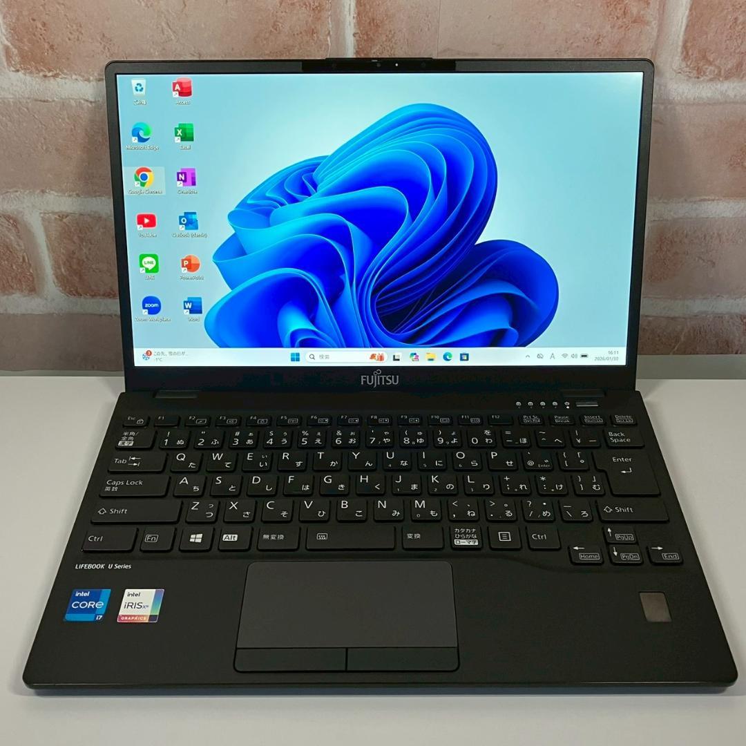 ★超軽量モデル★ Office2024 第11世代Corei7 富士通 477