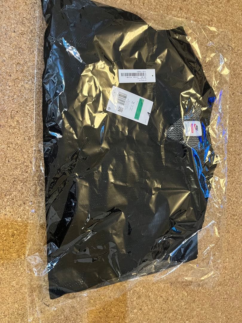 メンズウェア Supreme x Nike Sweater Vest \"Black\"