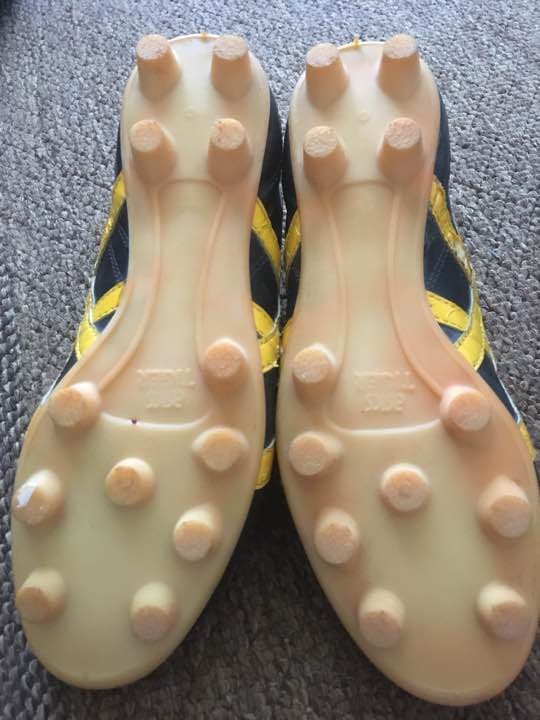 アシックス  インジェクター870SP  25.0cm