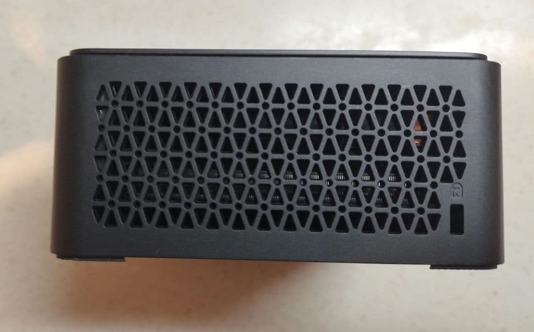 ミニPC BMAX AMD Ryzen 7 5825U /16GB/ NVMe 512GB