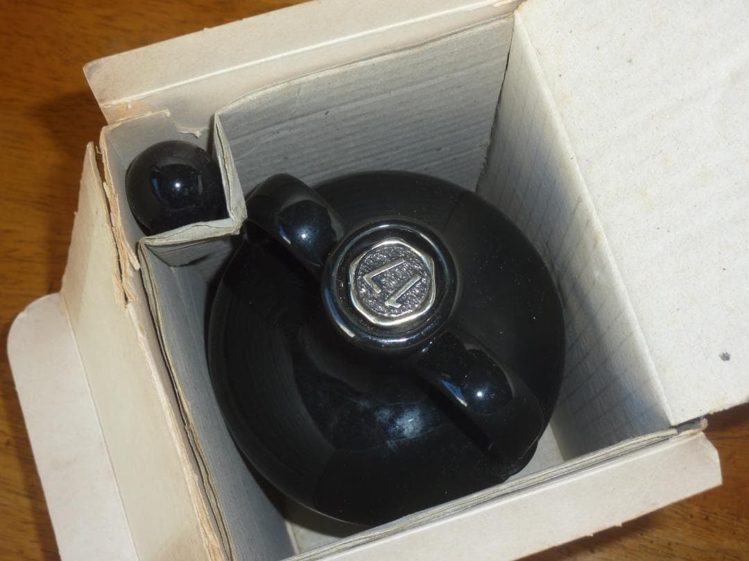 バ ランタイン 17年 オールド　陶器ボトル 750ｍｌ