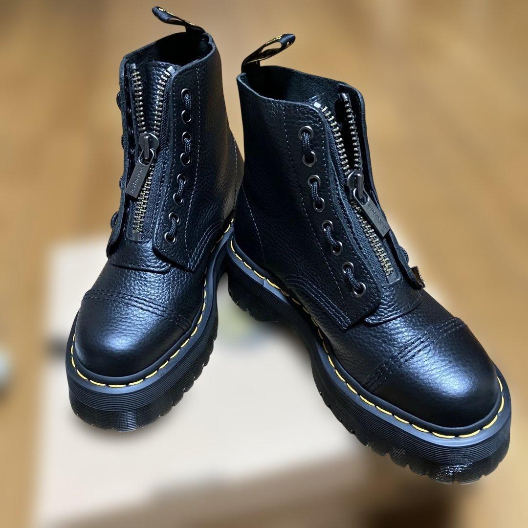 ドクターマーチンSINCLAIR厚底レザーブーツ