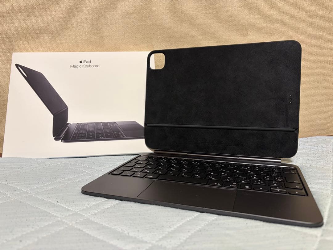 【美品】M4 iPad 11インチ MagicKeyboard
