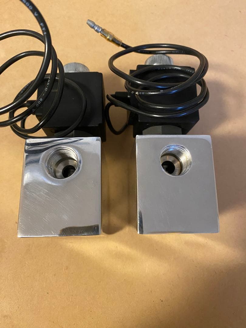 ☆ハイドロ イタリアンダンプ ポリッシュ2個セット ローライダー スクエア☆