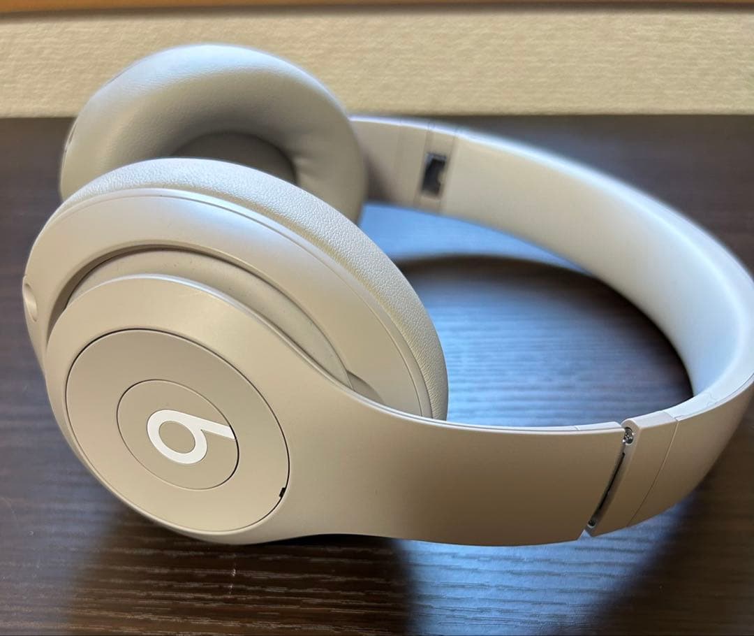 Beats Studio Pro Wireless ヘッドホン ケースコード付