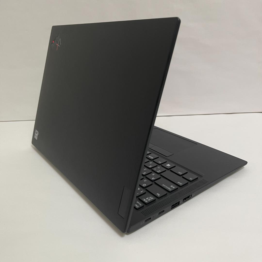 ThinkPad X1 Carbon Gen9 | Core i7 タッチパネル