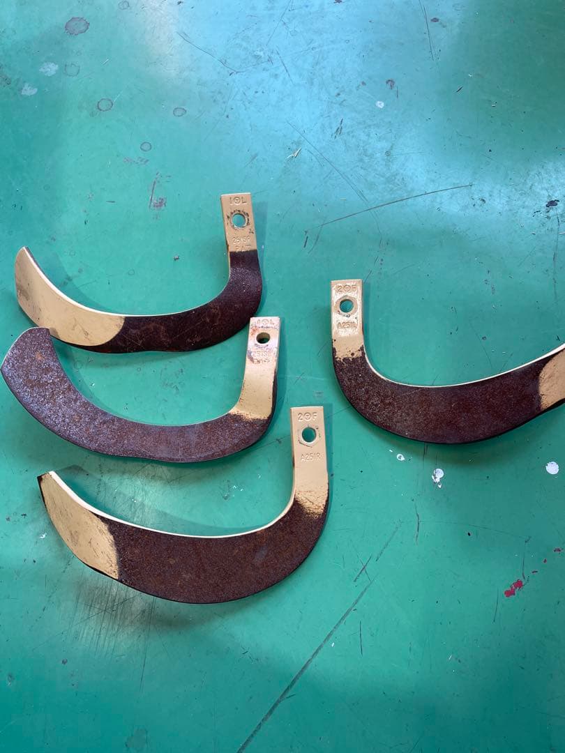 ヤンマー　トラクター　中古耕うん爪セット　32本　ナタ爪