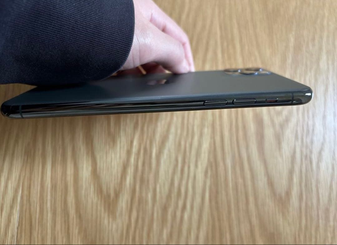 iPhone11ProMax ミッドナイトグリーン 512 GB SIMフリー