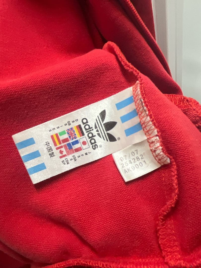 【希少】リバプール　アディダス　ジャージ　L コラボ
