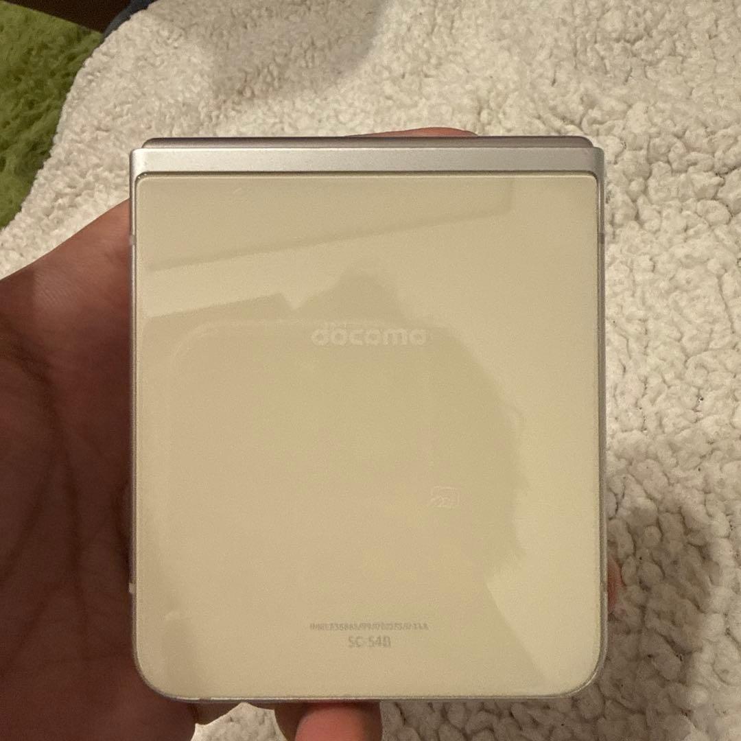 せ*ぃ様 GALAXY Z FLIP3 128GB SIMフリー