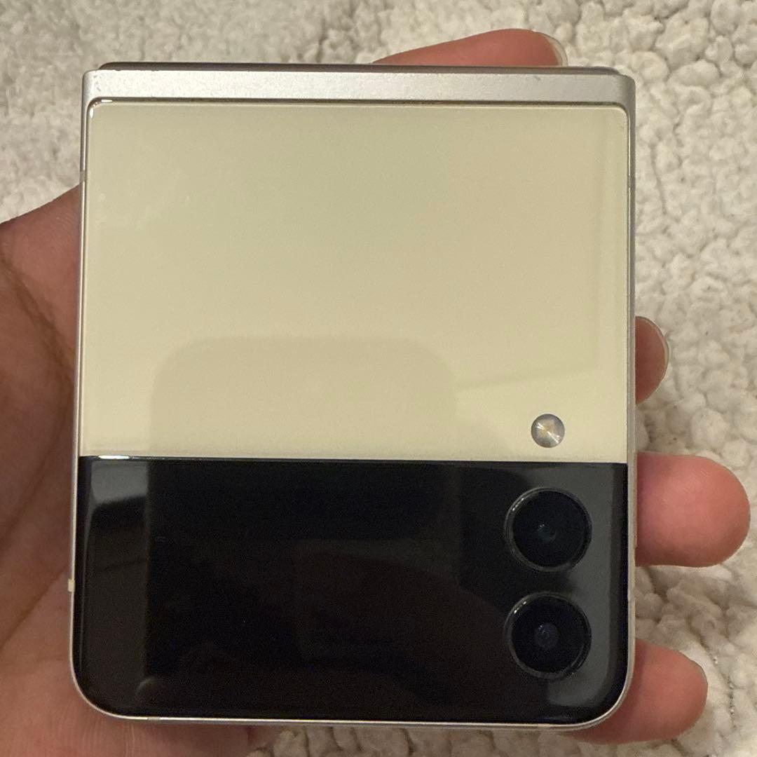 せ*ぃ様 GALAXY Z FLIP3 128GB SIMフリー