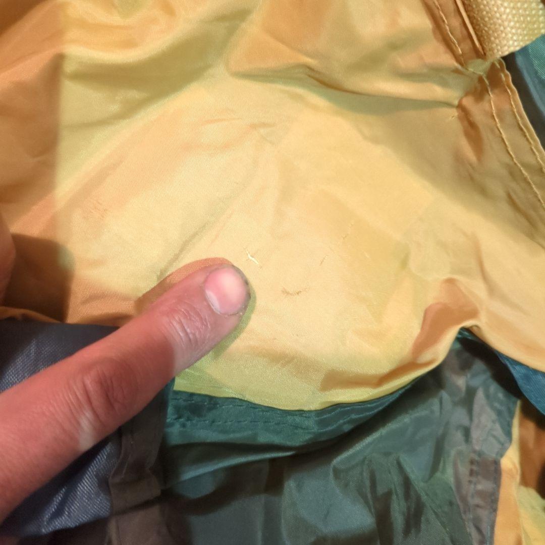 ラウンドスクリーン2ルームハウス