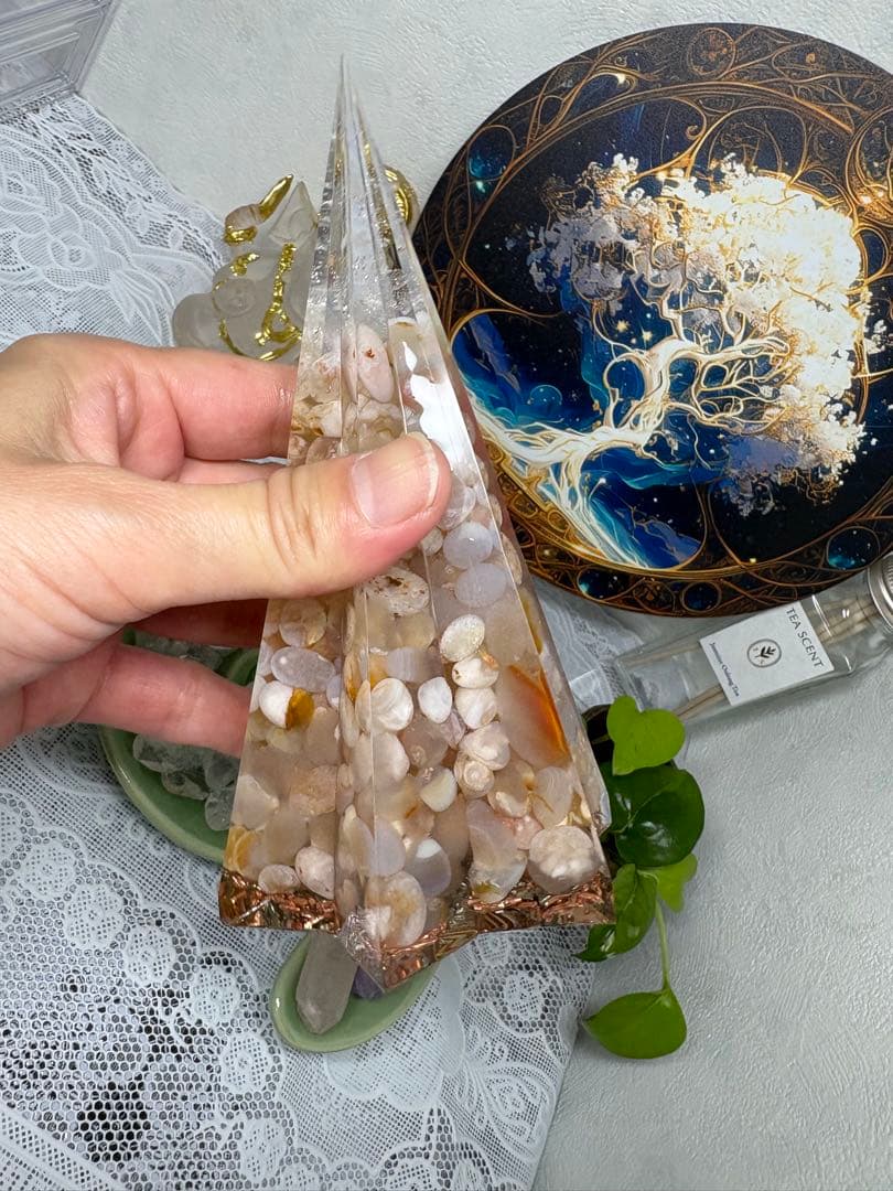 オルゴナイト 五芒星錐 桜瑪瑙