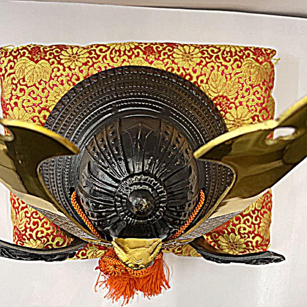 お値下げ中＊侍、サムライ、源氏兜、兜、鋳物、節句、端午の節句、美術工芸品