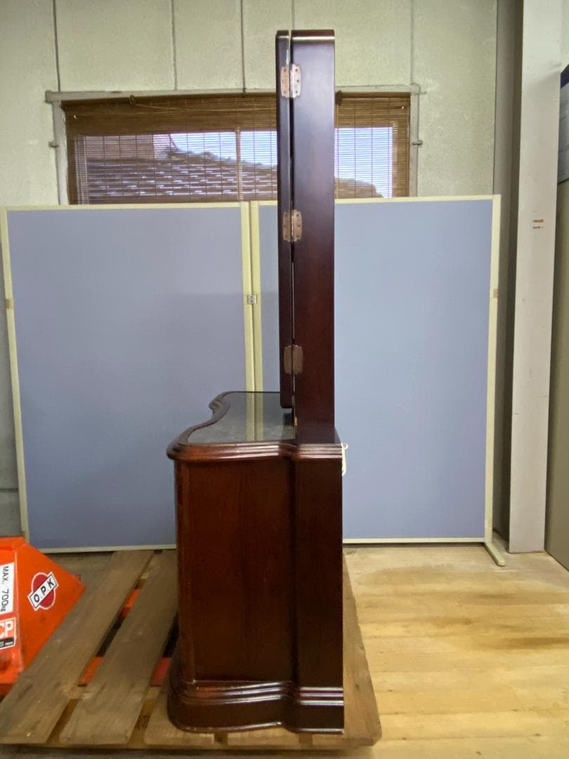 引き取り限定　鏡台（椅子付き）