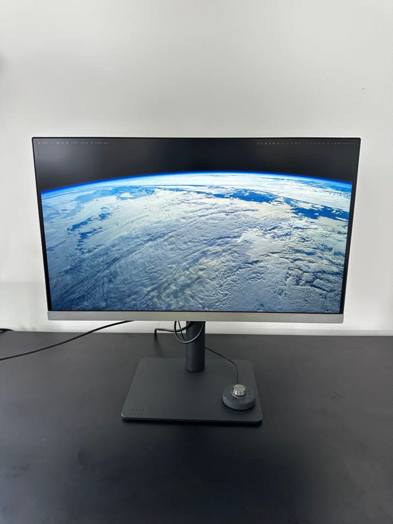 BenQ AQCOLOR PD2706U Mac モニター　4K