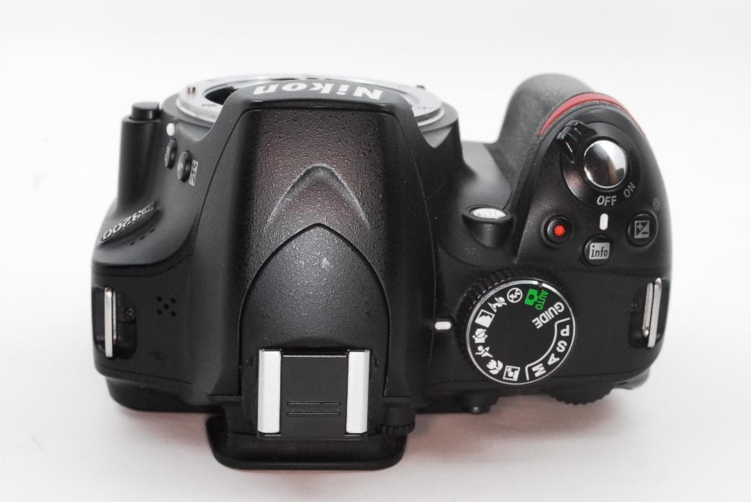 Nikon D3200 標準＋望遠セット【超高画質×ダブルVR】