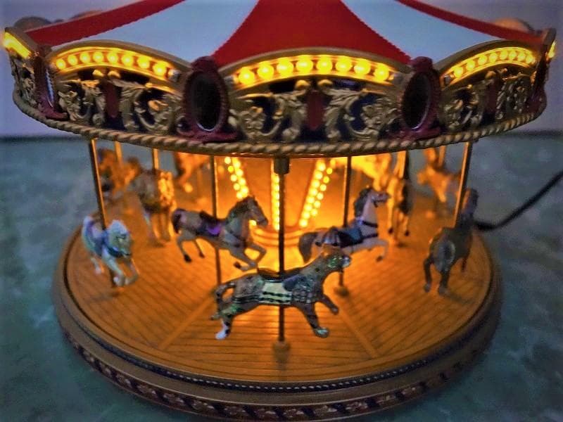 ミスタークリスマス ゴールドラベル メリーゴーランドオルゴール