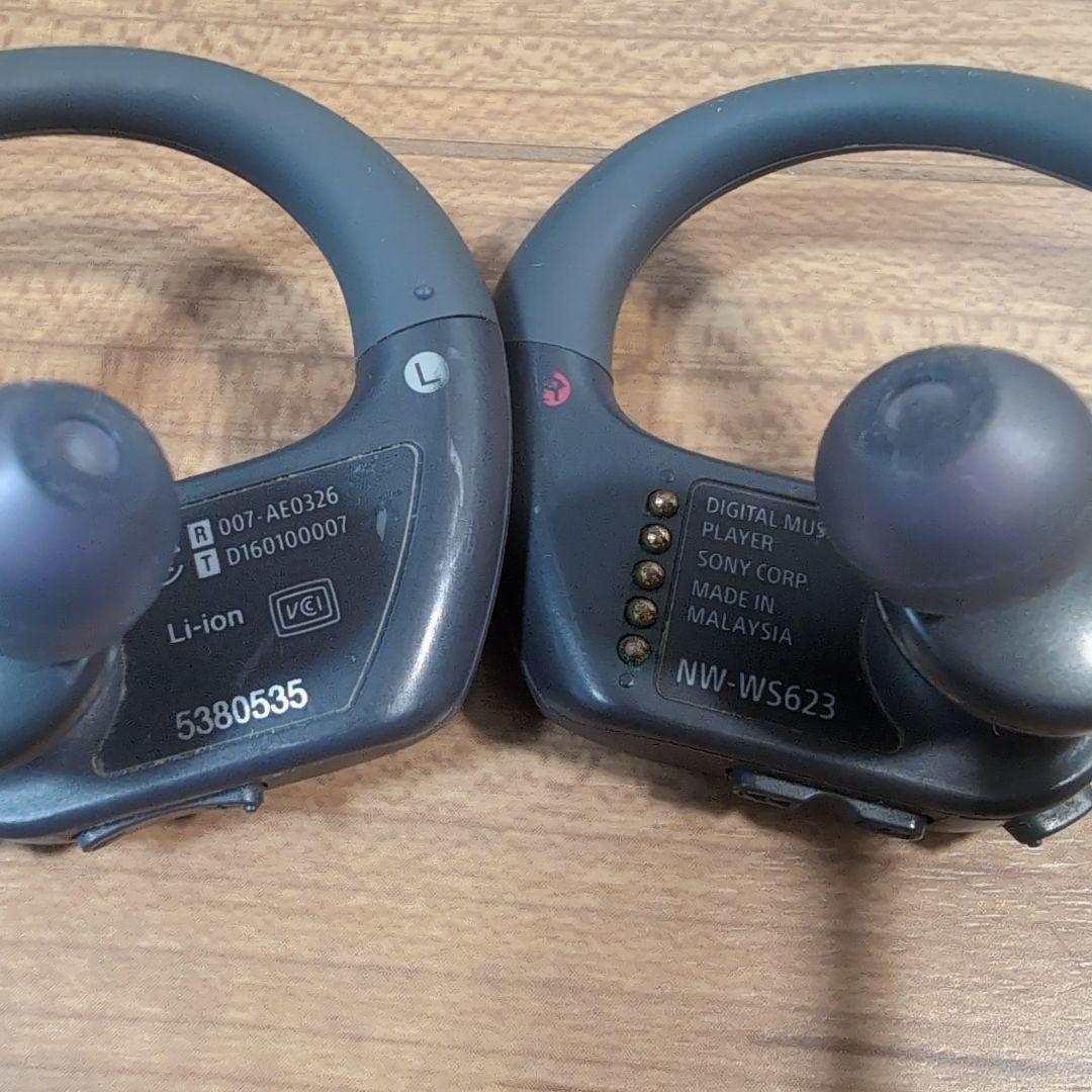 SONY NW-WS623本体＋ケーブル、クレードル、イヤーピース、調整バンド