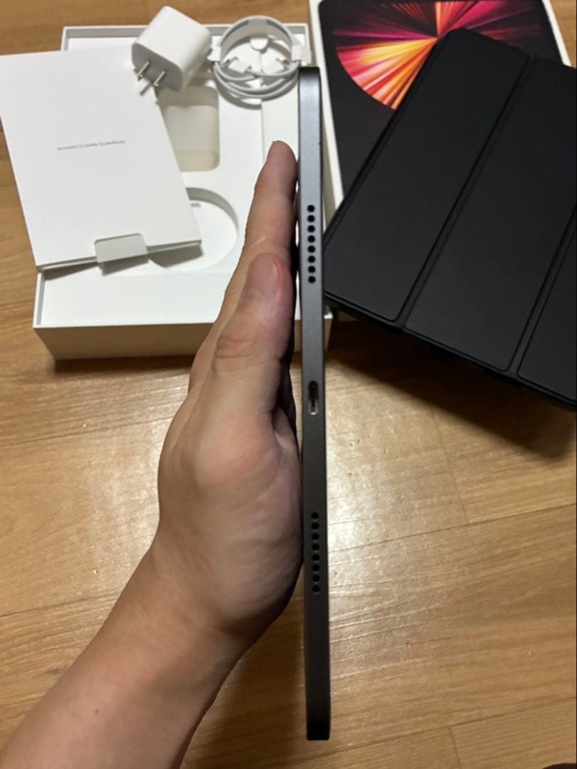 Akim-C 　ipad pro 11 インチ　第3世代 256gb