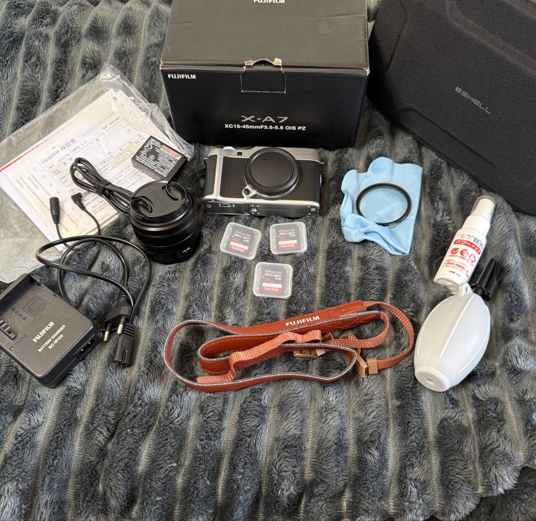 デジタルカメラ FUJIFILM X-A7 XC15-45mm F3.5-5.6 OIS PZ