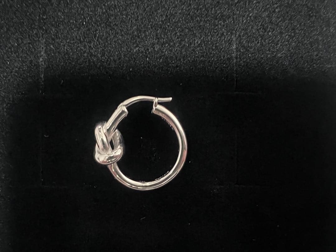 CELINE セリーヌ ノットスモールフープピアス　【新品未使用品/片耳用】